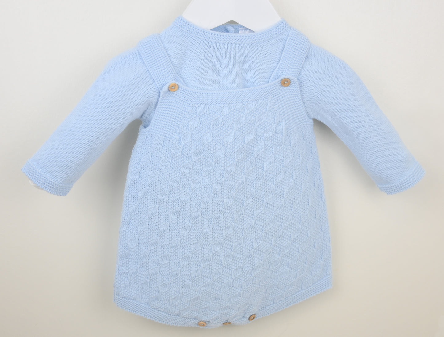 Pex Natural Harrison Outfit B0769